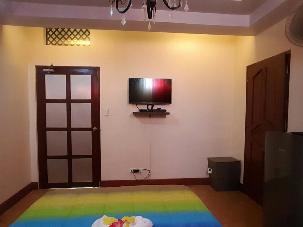 Mactan Breeze - Airport Bed And Breakfast Lapu-Lapu City Eksteriør bilde