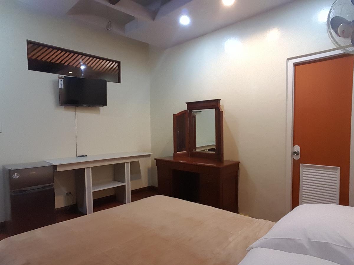 Mactan Breeze - Airport Bed And Breakfast Lapu-Lapu City Eksteriør bilde